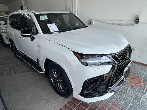 Lexus LX 600  F-Sport
