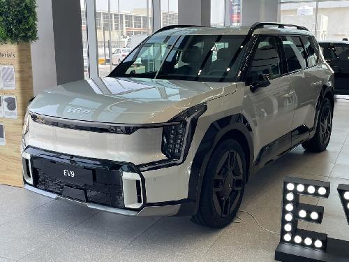 كيا EV9 GT-Line  