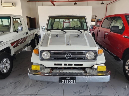 Toyota LX   1998