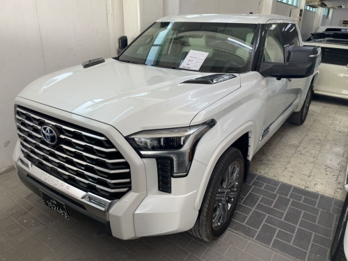 Toyota Tundra 