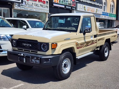 تويوتا LX (شاص)  2024