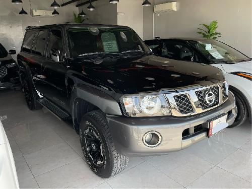Nissan Patrol Super Safari
