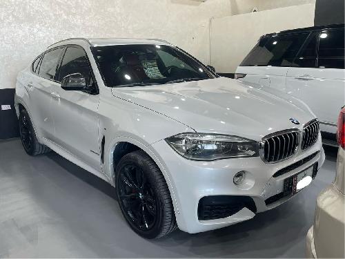 بي أم دبليو الفئة اكس X6