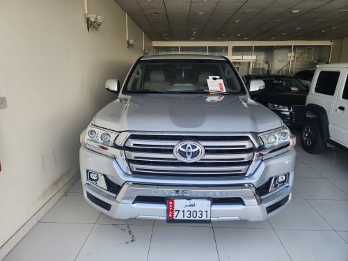 Toyota Land... 2018