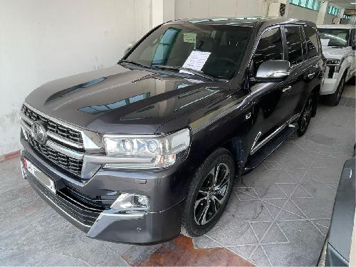 Toyota Land Cruiser VX.R