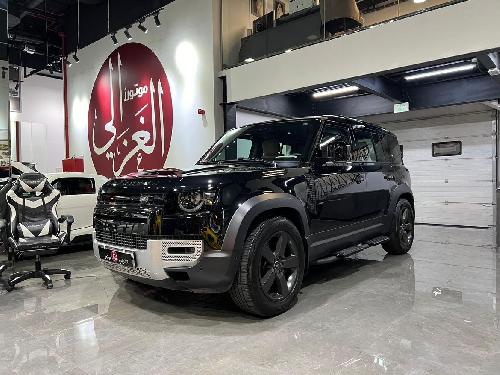 لاند روفر Defender 110
