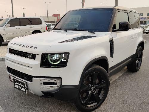 لاند روفر Defender 