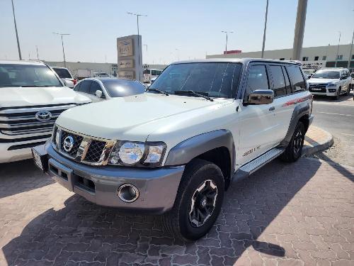 نيسان باترول سوبر سفاري