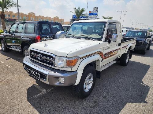 تويوتا LX (شاص) 
