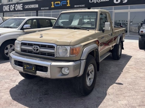 Toyota LX  