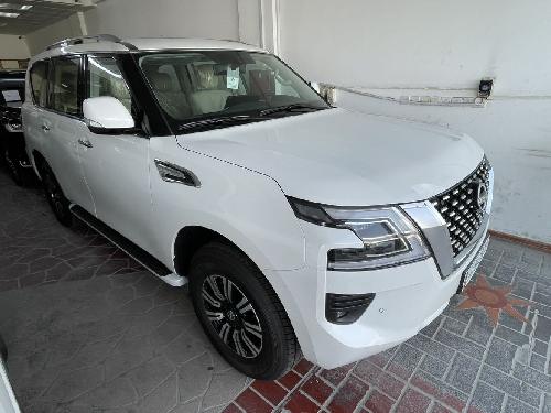 Nissan Patrol SE
