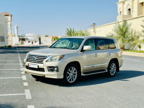 Lexus LX 570 2013