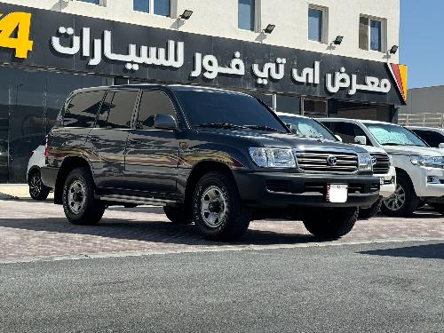 تويوتا لاند كروزر جي اكس