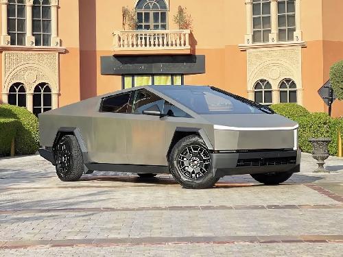 Tesla Cybertruck  Foundation series 