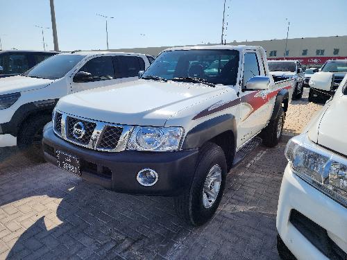 نيسان باترول 