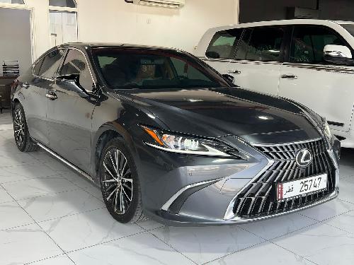 لكزس إي أس 350