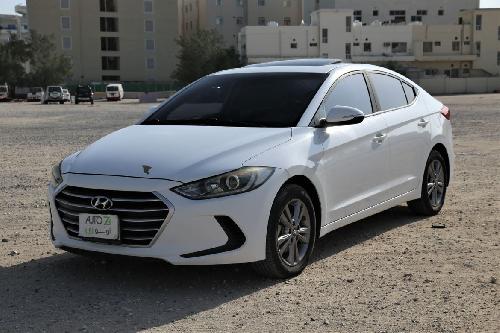 Hyundai Elantra 