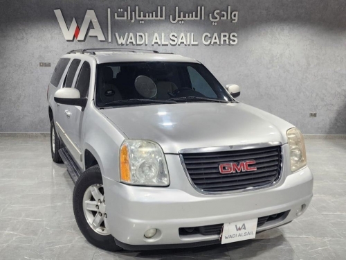 GMC Yukon  2011