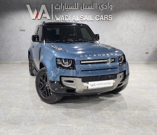 لاند روفر Defender 