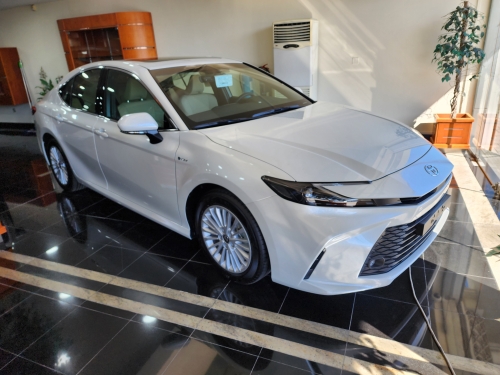 تويوتا كامري HYBRID 2025