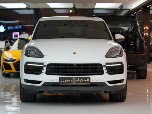 Porsche Cayenne  2021