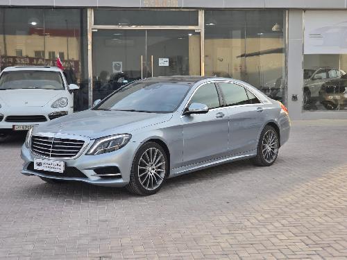 مرسيدس بنز S-Class Sedan 400