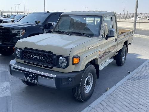Toyota LX  
