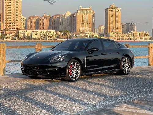 Porsche Panamera GTS