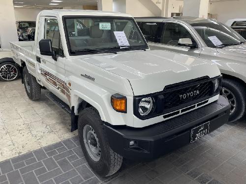 Toyota LX  