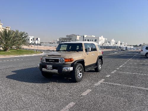 تويوتا إف جي كروزر 