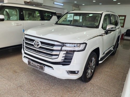 Toyota Land... 2025
