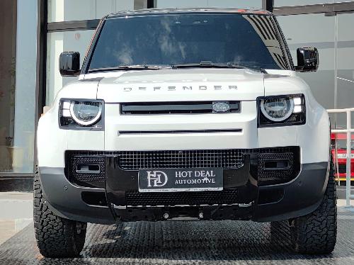 لاند روفر Defender 