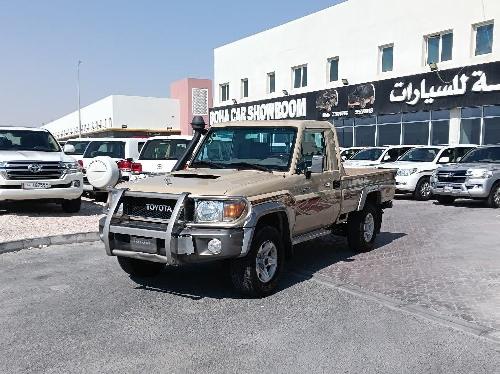 تويوتا LX (شاص) 