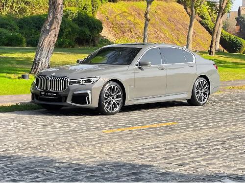 BMW 7-Series 740 Li