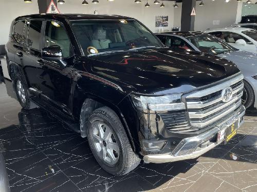 Toyota Land Cruiser GXR Twin Turbo