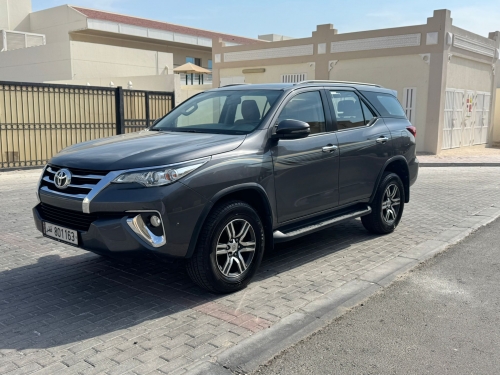 Toyota Fortuner  2020