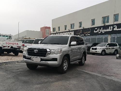 تويوتا لاند كروزر جي ستاندرد