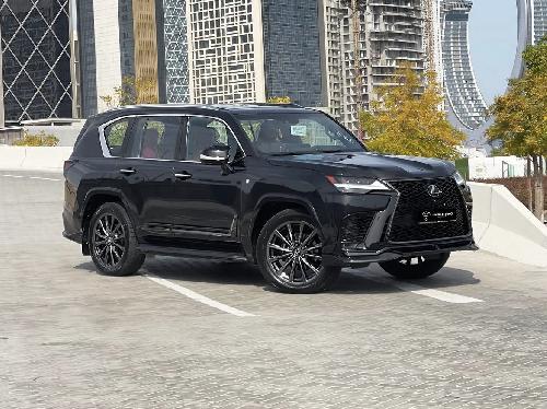 Lexus LX 600  F-Sport