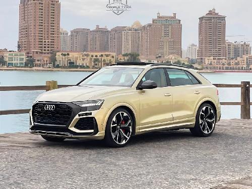 Audi Q8 