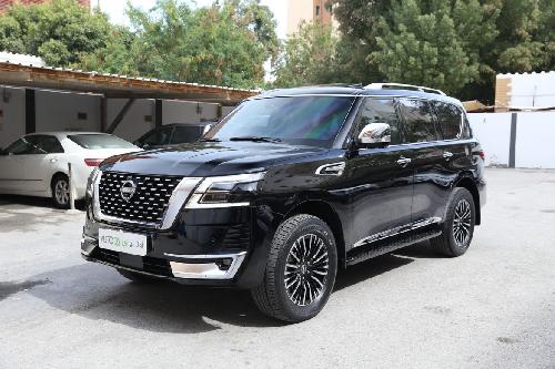 Nissan Patrol  Platinum
