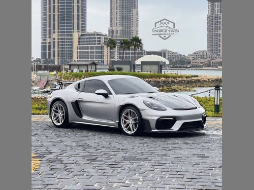 Porsche CAYMAN 718