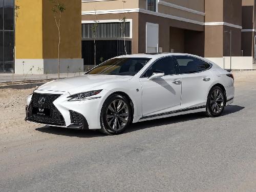 Lexus LS 500