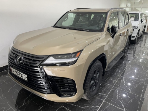 Lexus LX 600... 2025