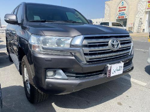 تويوتا لاند كروزر جي اكس ار v6