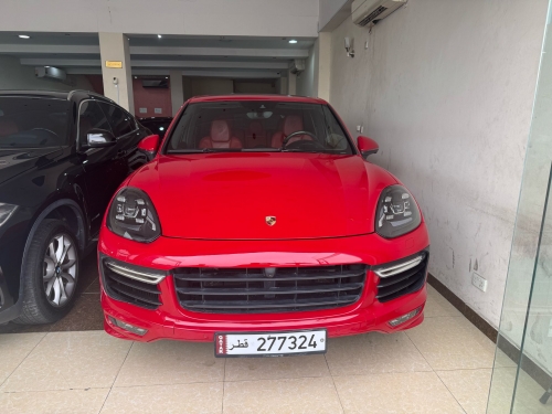 Porsche Cayenne GTS 2016