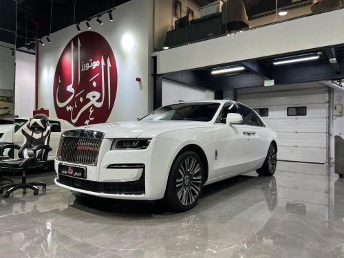 Rolls-Royce Ghost  2024
