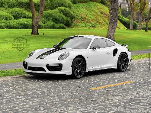 Porsche 911 Turbo S