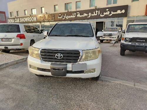 تويوتا لاند كروزر جي اكس