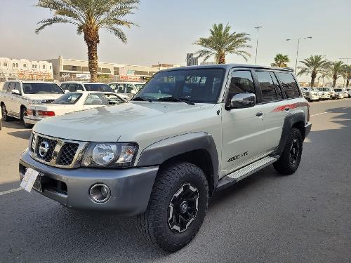 نيسان باترول سوبر سفاري