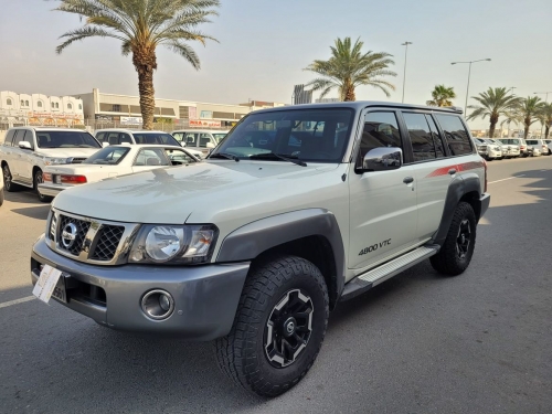 نيسان باترول سوبر سفاري
